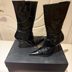 Elegant Black Patent Leather Women's Boots